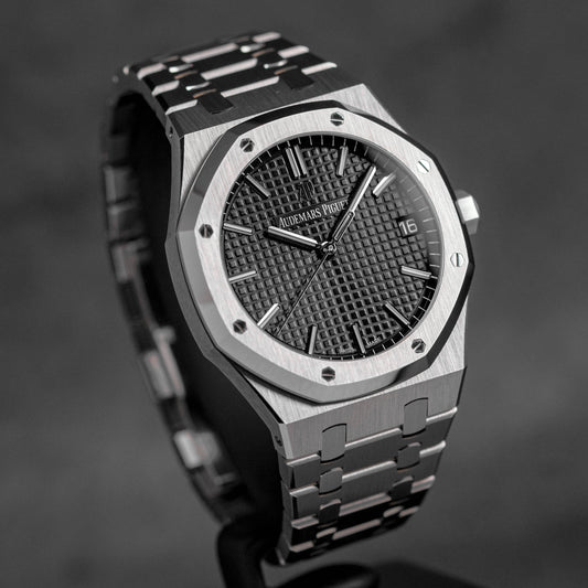 Premium Men’s Stainless Steel Dress Watch #AudemarsPiguet#